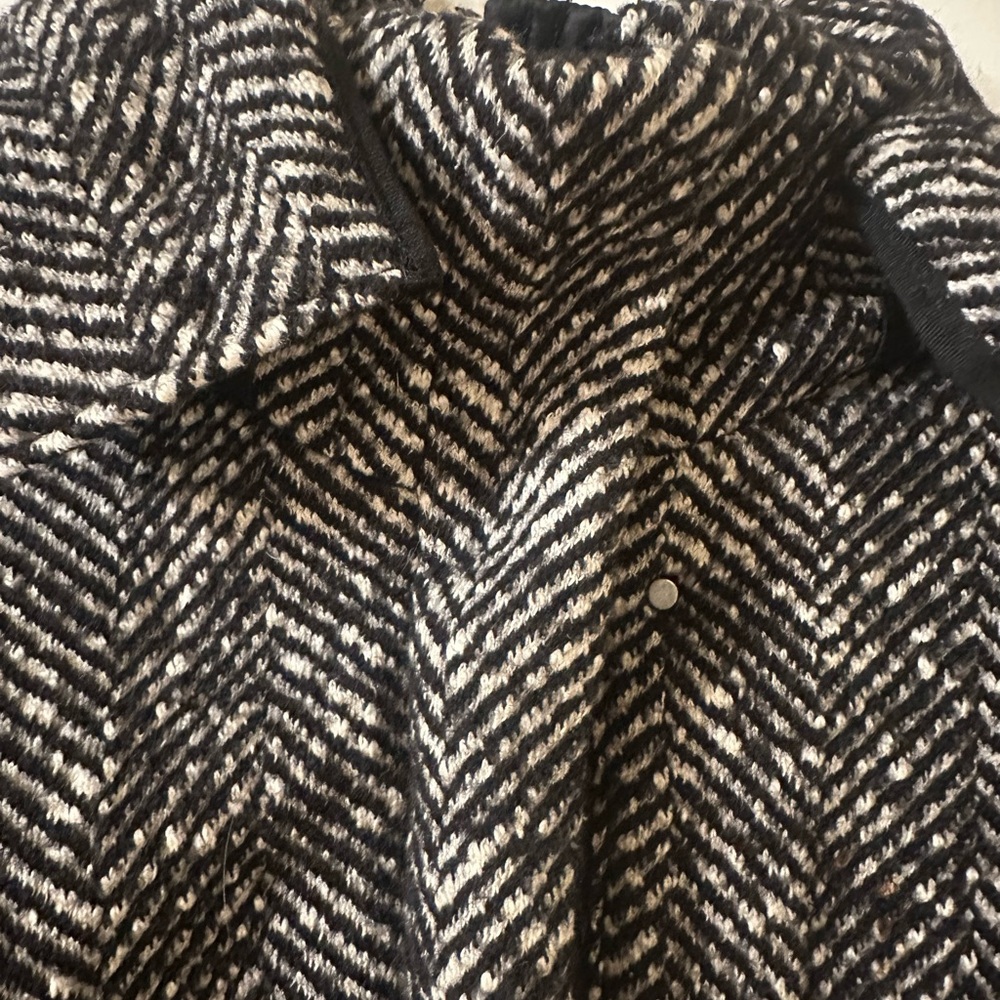 Max Mara Weekend Herringbone Down Jacket - image 8